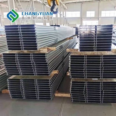 El acero de carbono galvanizó las tiras de metal para la construcción de edificios