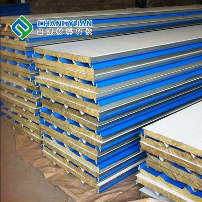 grueso aislado del panel de pared de la PU 200m m para los usos estructurales