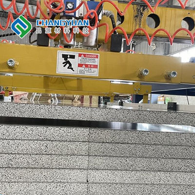 el panel de bocadillo incombustible de 150/200m m con el aislamiento térmico