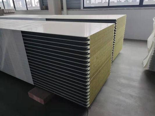 Panel de pared anti-corrosión de PU 50/75/100/150/200mm espesor Varias opciones