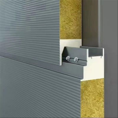 Panel de pared de PU con resistencia al ruido y superficie protectora duradera