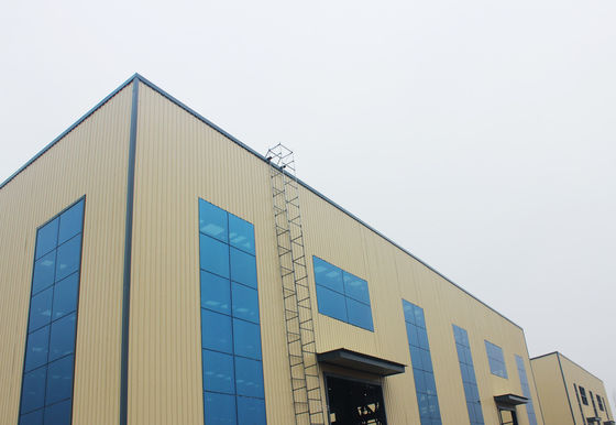 Revestimiento exterior Panel de acero prensado de 1,2 mm con dimensiones variables