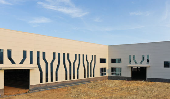 Panel sandwich de PU de alta resistencia con estanqueidad al aire / estanqueidad al agua e aislamiento térmico para techos y construcción