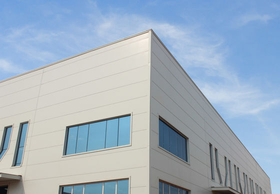 Panel sandwich de PU de alta resistencia con estanqueidad al aire / estanqueidad al agua e aislamiento térmico para techos y construcción