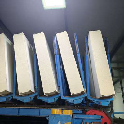 Cámara de almacenamiento en frío y panel sandwich de PU y panel sandwich PIR personalizable para salas frías con resistencia a la humedad y aislamiento acústico