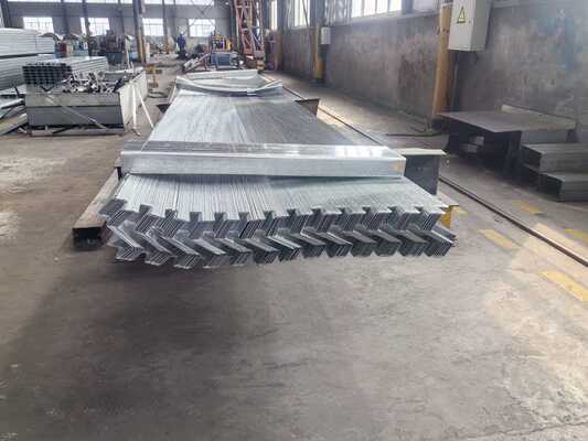Correa de metal galvanizado en caliente de longitud personalizada en forma de C/Z para edificios de estructura de acero comercial