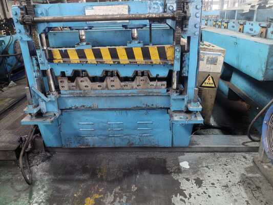 Cubierta Metálica Corrugada de Alta Resistencia a la Corrosión con Perfil Trapezoidal y Capacidad de Carga de Hasta 500 Kg por Metro Cuadrado